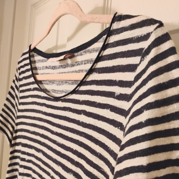 100% Linen Top - Picture 1 of 5